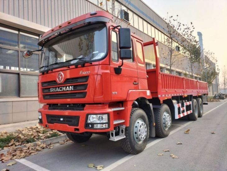 Brandstoftank 400L Truck Truck SHACMAN F3000 8x4 Truck 375Hp Neon Rood
