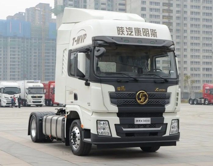 SHACMAN Container Tractor Truck X3000 4*2 Port Terminal Tractor 420hp CUMMINS Motor merk