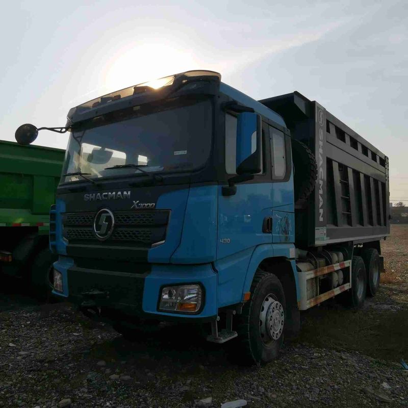 400 pk zware dumptruck geconfigureerd met air ride suspension voor optimale prestaties