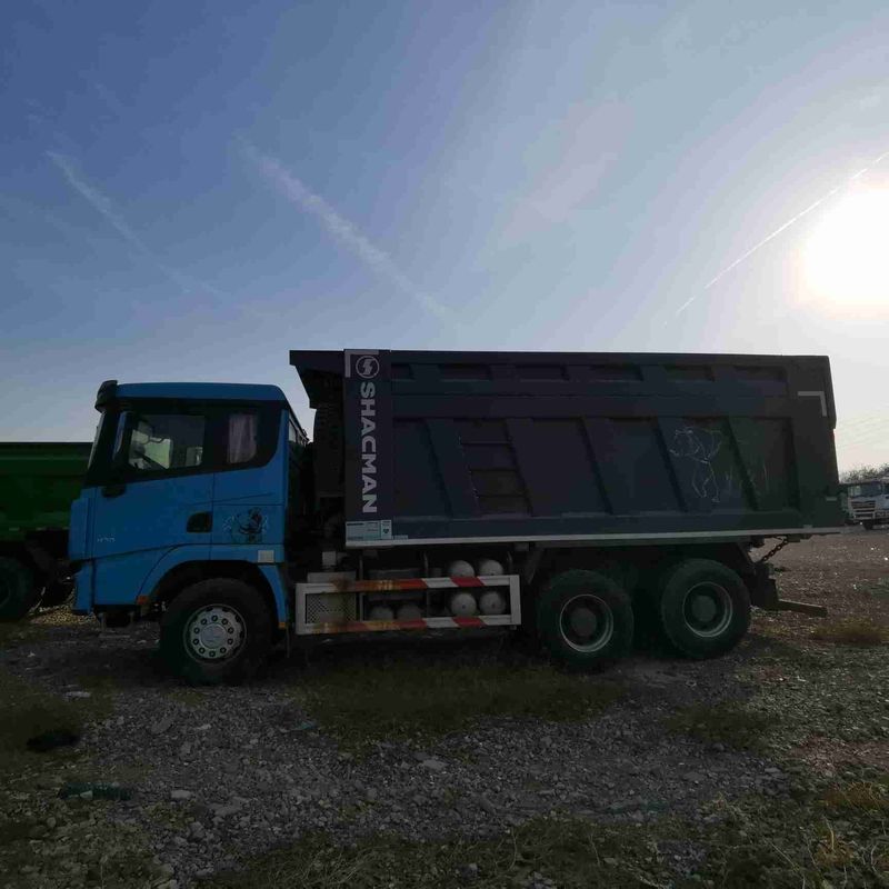 400 pk zware dumptruck geconfigureerd met air ride suspension voor optimale prestaties