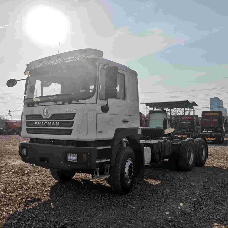Rood SHACMAN F3000 375HP Euro V 6-wiel tractor hoofd 4x2 WEICHAI motor