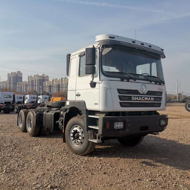 Rood SHACMAN F3000 375HP Euro V 6-wiel tractor hoofd 4x2 WEICHAI motor