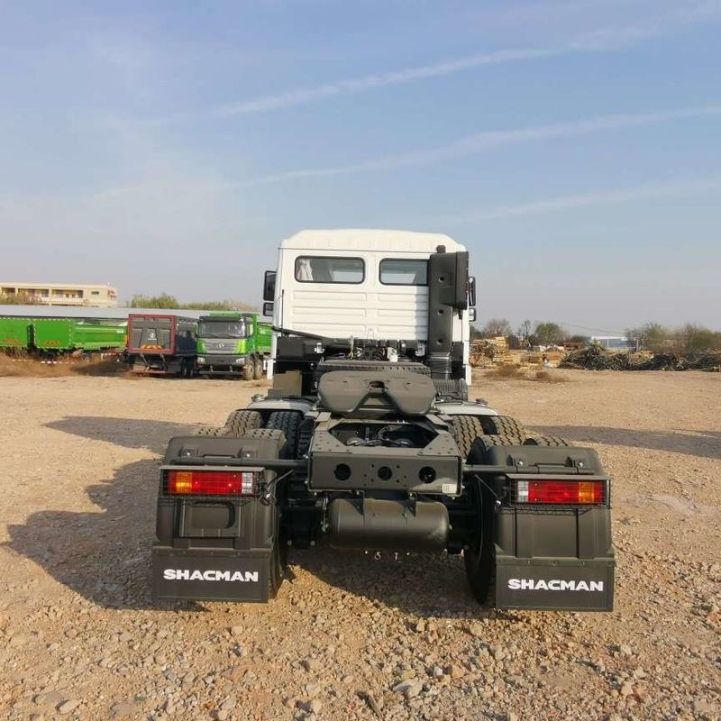 Rood SHACMAN F3000 375HP Euro V 6-wiel tractor hoofd 4x2 WEICHAI motor