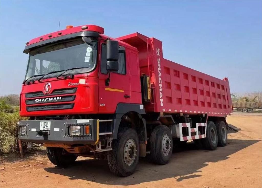 SHACMAN F3000 8x4 380hp EuroV dumptruck dubbele etappe as met WEICHAI motor