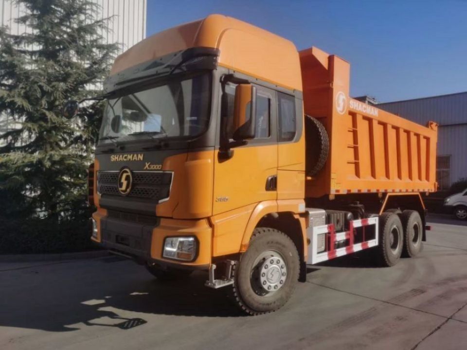 CUMMINS Dieselmotor SHACMAN Zware dumptruck 25 ton nuttige lading X3000 6x4 420 EuroIII