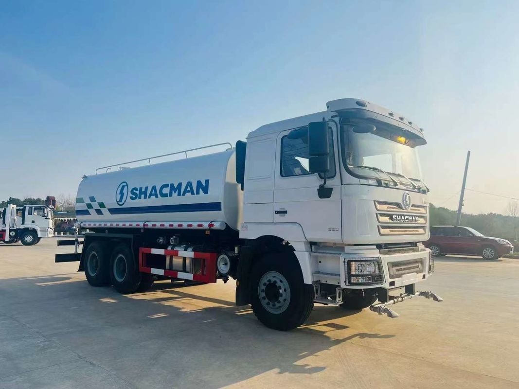 Shacman F3000 6x4 20000 liter watercapaciteit brandstoftanker tankwagen voor het transport van olie