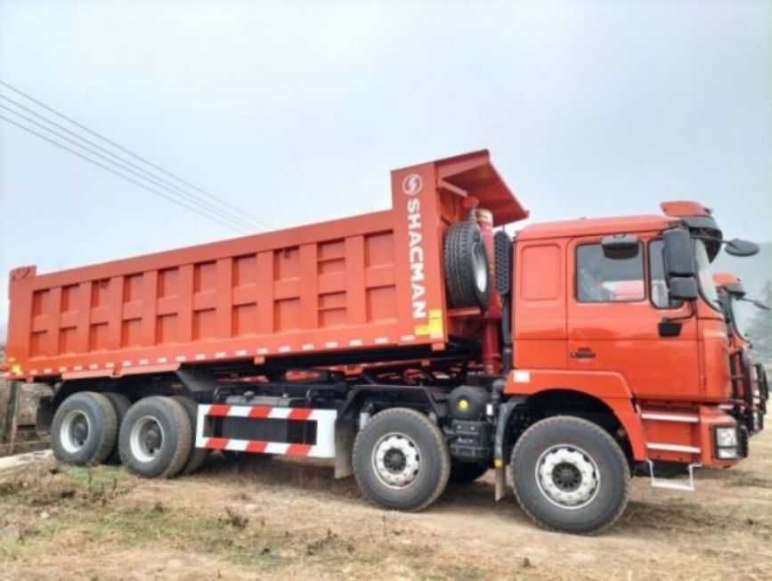 Zware dumptruck 20 kubieke yards dumpcarrycapaciteit 6x6 6x4 8x4 aandrijflijn