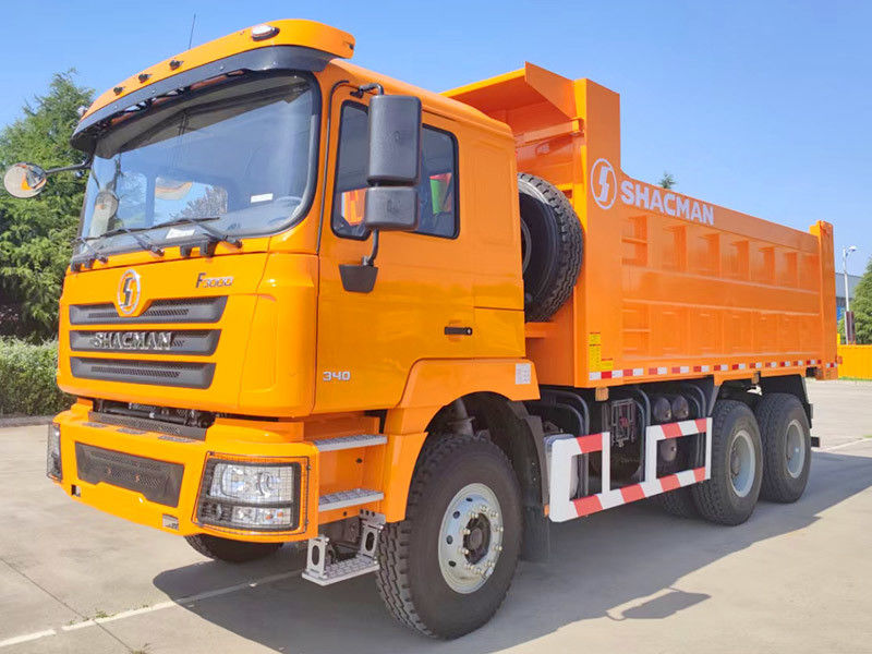 Dumptruck met 20 kubieke meter Dumpcarcassiecapaciteit en state-of-the-art veiligheidskenmerken Inclusief botsingsafzetting