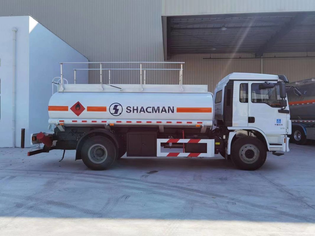 Shacman F3000 6x4 20000 liter watercapaciteit brandstoftanker tankwagen voor het transport van olie
